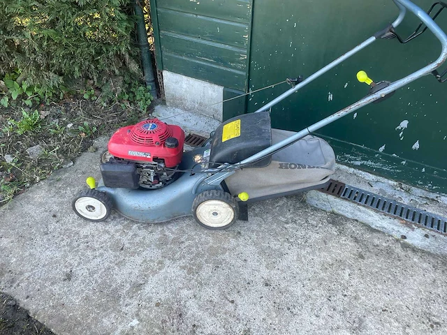 Honda - hrg - grasmaaier - afbeelding 1 van  4