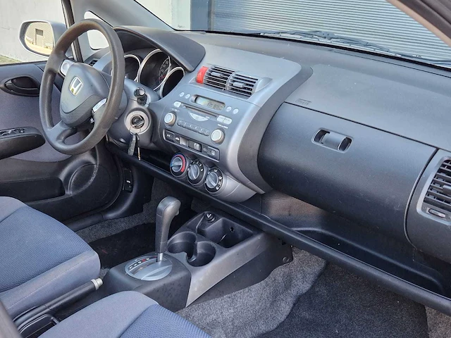 Honda - jazz - 1.4 ls - 69-nt-bx - 2004 - afbeelding 10 van  22