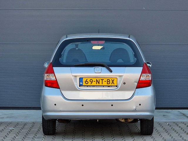 Honda - jazz - 1.4 ls - 69-nt-bx - 2004 - afbeelding 17 van  22