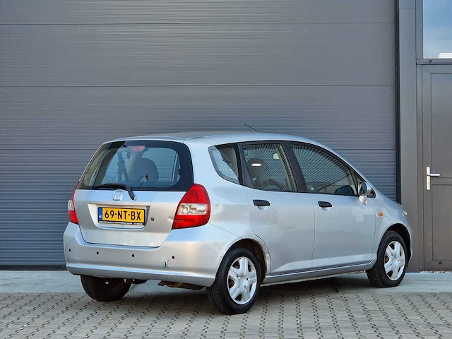 Honda - jazz - 1.4 ls - 69-nt-bx - 2004 - afbeelding 18 van  22