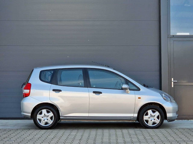 Honda - jazz - 1.4 ls - 69-nt-bx - 2004 - afbeelding 19 van  22