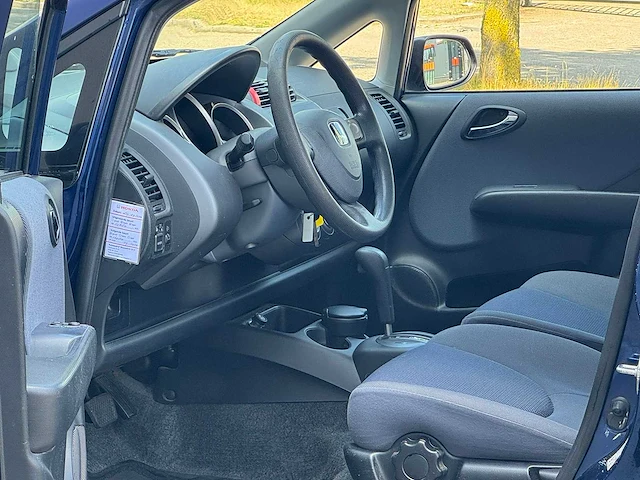 Honda - jazz - 1.4 ls - automaat - 14-pn-nk - afbeelding 2 van  21