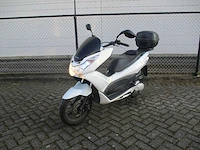 Honda - motorscooter - pcx 125 - motorfiets - afbeelding 4 van  11