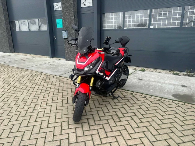 Honda - scooter - nc 750 x-adv - motorfiets - afbeelding 1 van  11