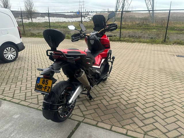 Honda - scooter - nc 750 x-adv - motorfiets - afbeelding 6 van  11
