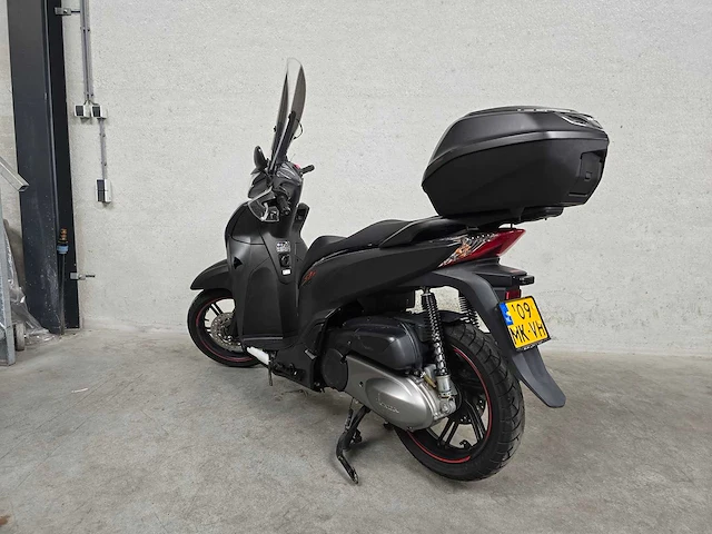 Honda - sh300i - abs - 4t motorscooter - afbeelding 6 van  7