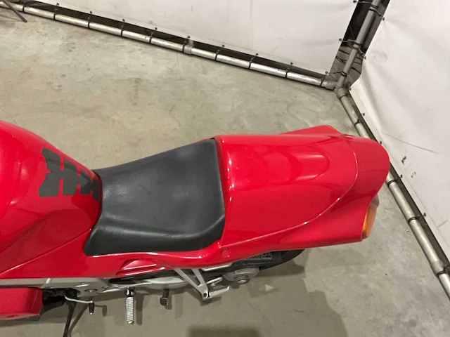 Honda - sport - vfr 750f - motorfiets - afbeelding 2 van  16