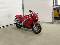 Honda - sport - vfr 750f - motorfiets - afbeelding 9 van  16
