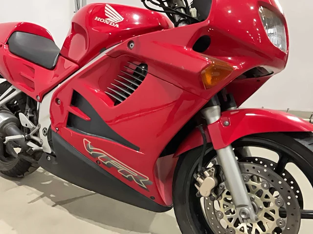 Honda - sport - vfr 750f - motorfiets - afbeelding 14 van  16