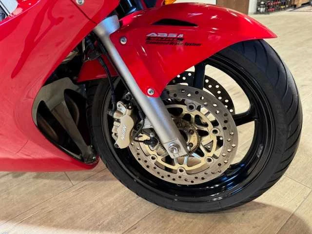 Honda - sport - vfr 800fi abs - motorfiets - afbeelding 11 van  12