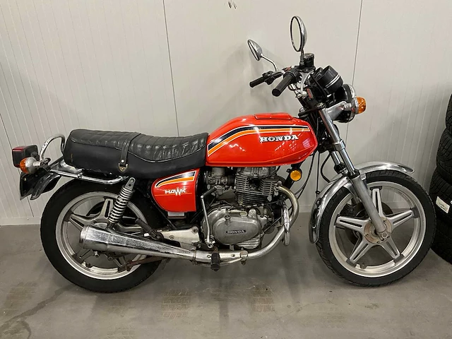 Honda - tour - cb 400 n/t - motorfiets - afbeelding 11 van  12