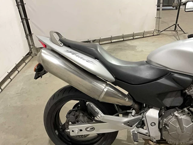 Honda - tour - cb 600 fs tophalf - motorfiets - afbeelding 2 van  18