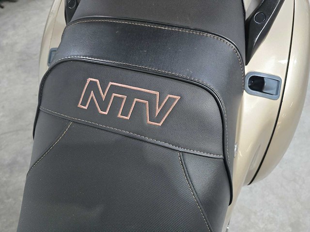 Honda - tour - nt 650 deauville - motorfiets mggh60 - afbeelding 6 van  7