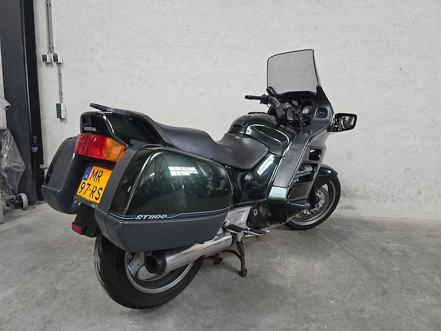 Honda - tour - st 1100 pan european - motorfiets mr97rs - afbeelding 2 van  11