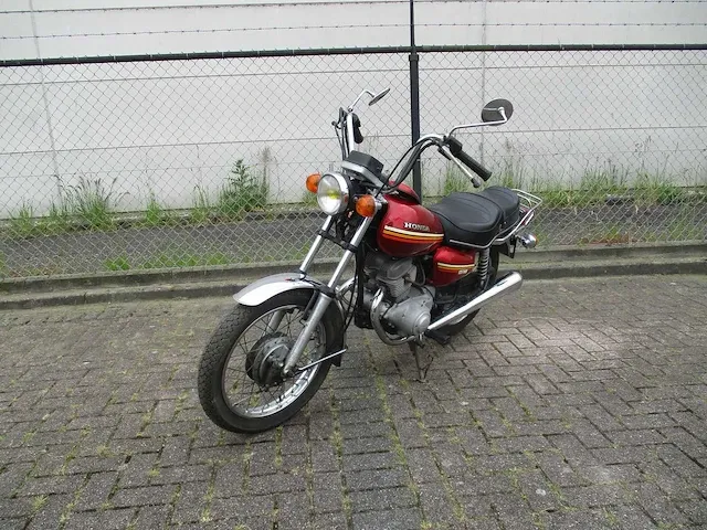 Honda 125 twin cm 125 t - oldtimer motorfiets - 2 cylinder 4 tact - motorfiets - afbeelding 5 van  12