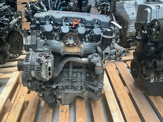 Honda 2.0l v-tec r20a automotor - afbeelding 1 van  6