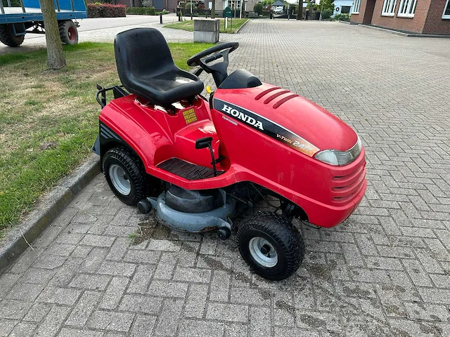 Honda 2417 zitmaaier - afbeelding 1 van  8