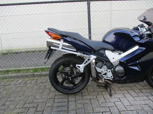 Honda 800 - sport - vfr v4 vtec - motorfiets - afbeelding 2 van  15