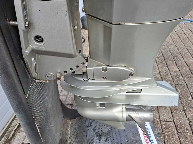 Honda bf115a buitenboordmotor - afbeelding 14 van  17