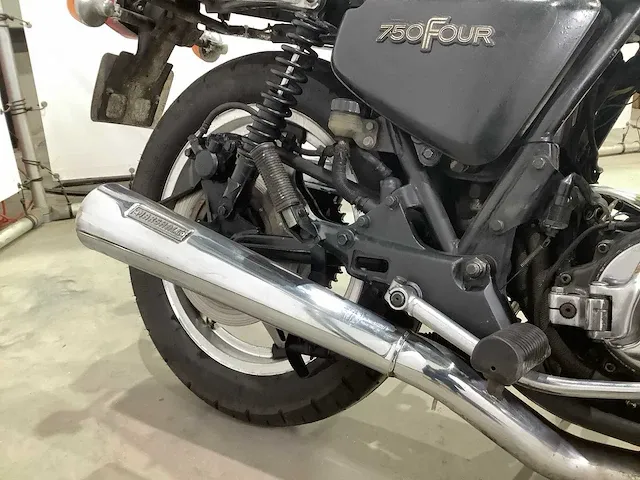 Honda cb750 motor - afbeelding 15 van  16