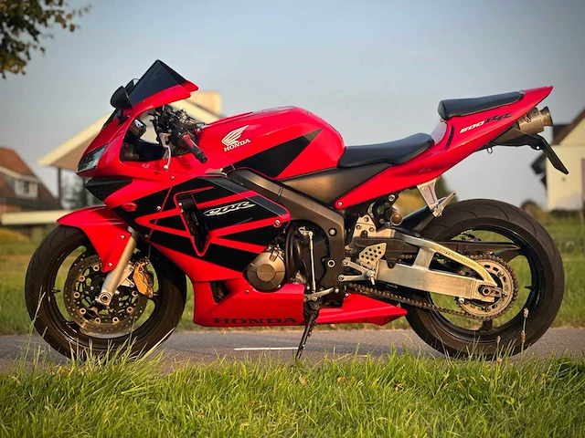 Honda cbr 600rr supersport, mh-zv-08 - afbeelding 2 van  9