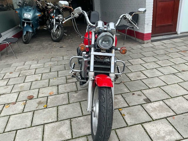 Honda chopper vf 750c magna - afbeelding 20 van  21
