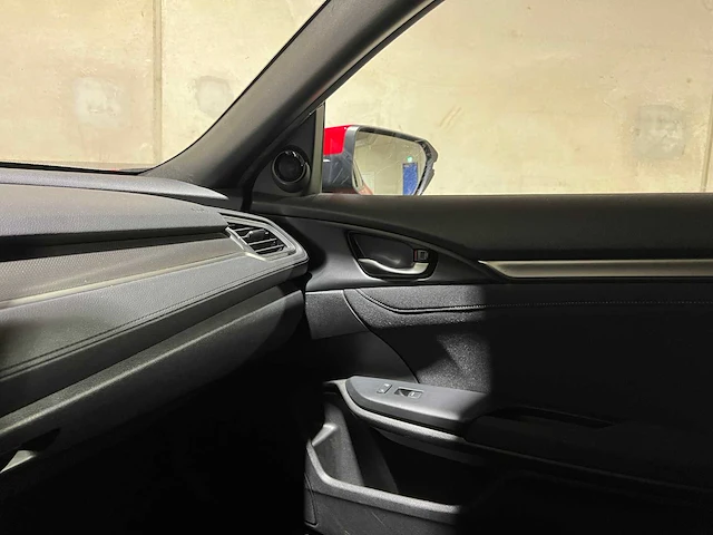 Honda civic 1.0 i-vtec elegance 126pk 2019, g-329-dj - afbeelding 30 van  53
