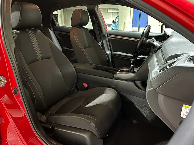 Honda civic 1.0 i-vtec elegance 126pk 2019, g-329-dj - afbeelding 38 van  53