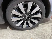 Honda civic tourer 1.6d executive, r-828-kv - afbeelding 19 van  22