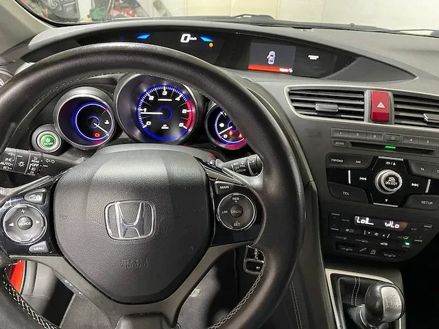 Honda civic tourer 1.6d executive, r-828-kv - afbeelding 8 van  22