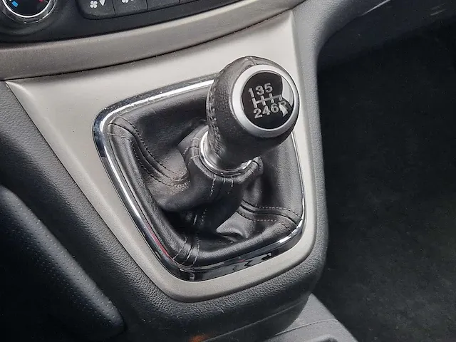 Honda cr-v 2.0 awd elegance | 11-zpb-7 - afbeelding 23 van  36