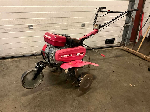 Honda dlx 500 grondfrees - afbeelding 1 van  6