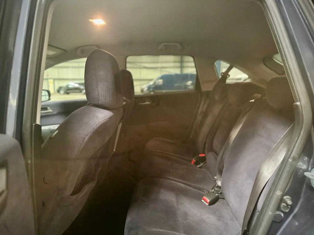 Honda fr-v 1.8i comfort, 2-tfl-01 - afbeelding 15 van  16