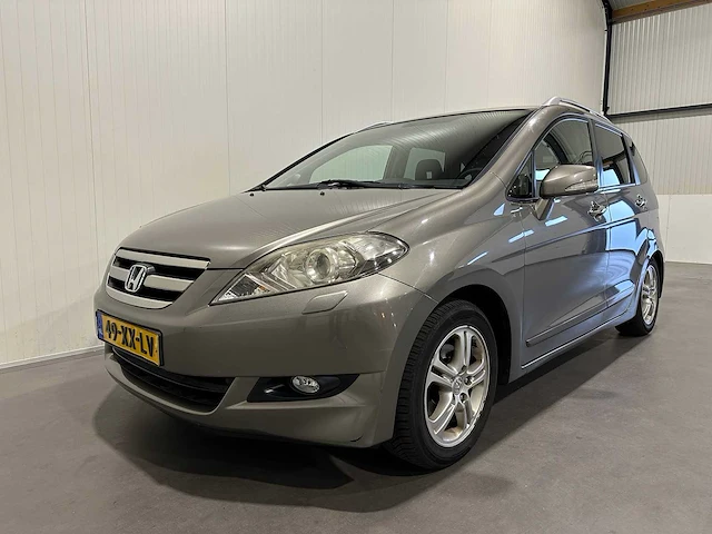 Honda fr-v 1.8i lifestyle automaat 49-xx-lv nieuwe apk - afbeelding 1 van  23