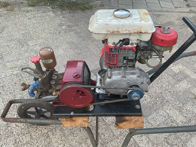 Honda g42 mobiele hogedrukreiniger - afbeelding 5 van  9