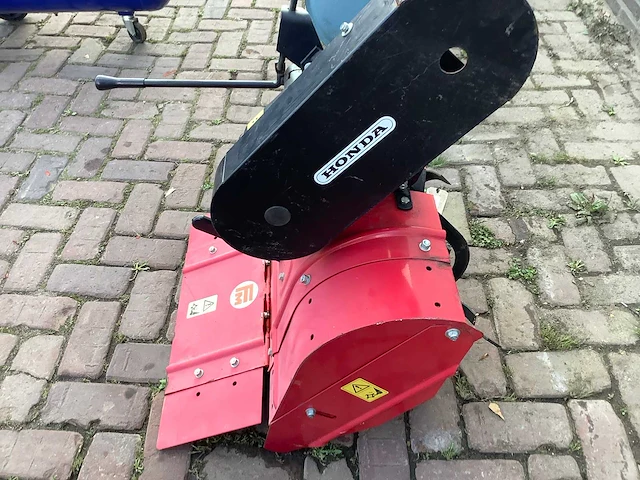 Honda grondfrees - afbeelding 4 van  4