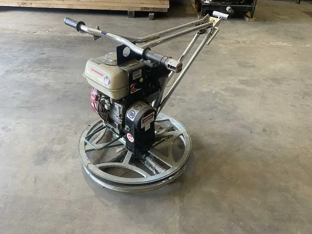 Honda gx 160 mechanische troffel - afbeelding 1 van  17