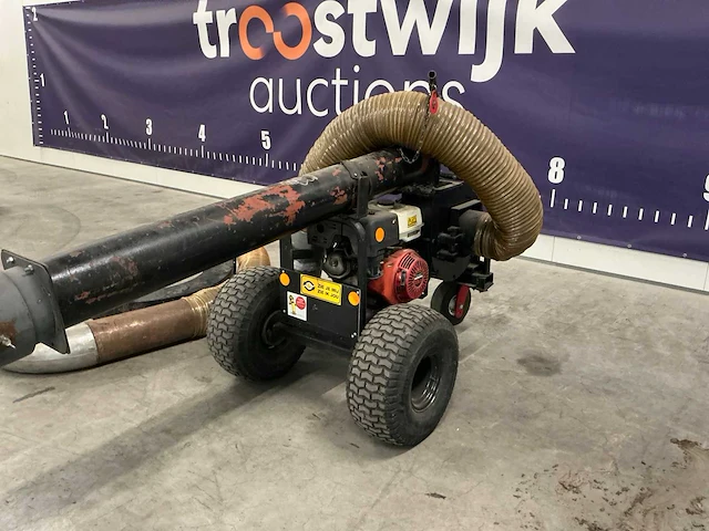 Honda gx390 bladzuiger met wielstel - afbeelding 1 van  9