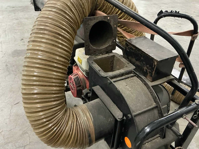 Honda gx390 bladzuiger met wielstel - afbeelding 8 van  9