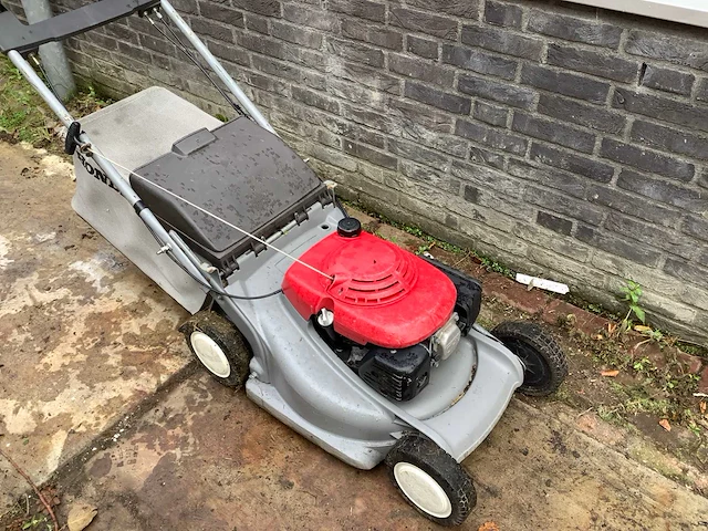 Honda hrb 475 grasmaaier - afbeelding 2 van  4