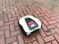 Honda hrm40 live robotmaaier - afbeelding 2 van  2