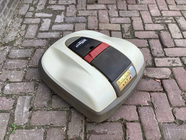 Honda hrm500 robotmaaier - afbeelding 2 van  5