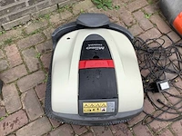 Honda hrm520k1 robotmaaier - afbeelding 2 van  4