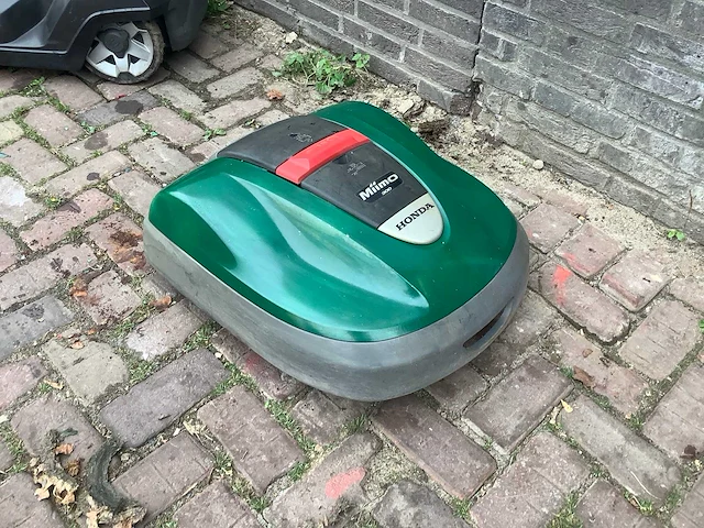 Honda miimo 300 robotmaaier - afbeelding 1 van  4