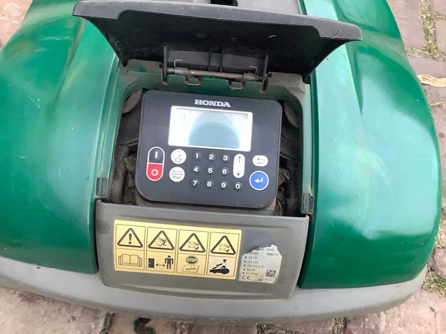 Honda miimo 300 robotmaaier - afbeelding 4 van  4