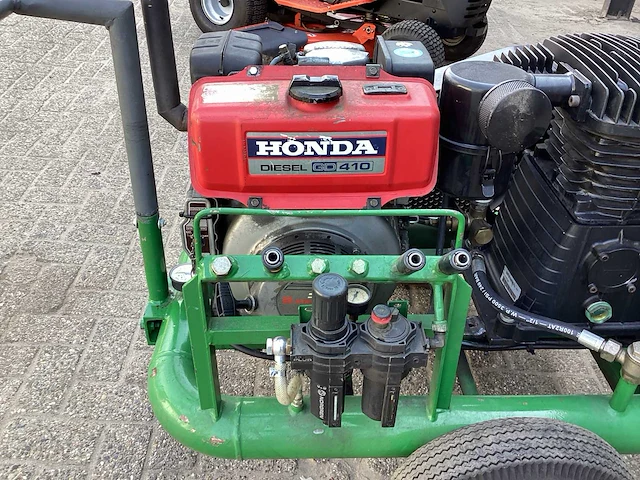 Honda mobiele zuigercompressor - afbeelding 11 van  11