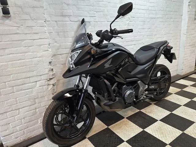 Honda nc750x motorscooter 750cc - afbeelding 2 van  7