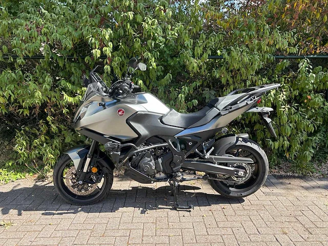 Honda nt 1100 dtc - afbeelding 4 van  9