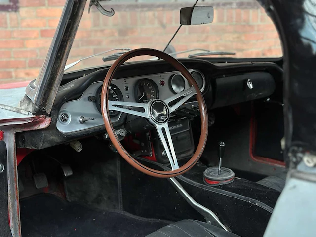 Honda s600 57pk 1964 hardtop (restauratieproject) - afbeelding 11 van  36