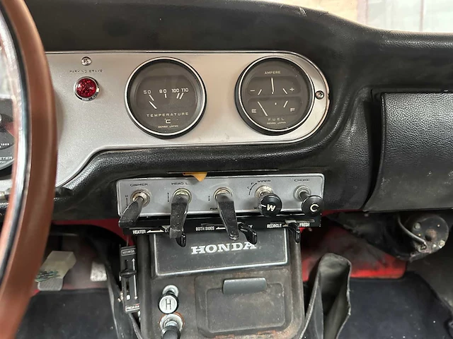 Honda s600 57pk 1964 hardtop (restauratieproject) - afbeelding 17 van  36